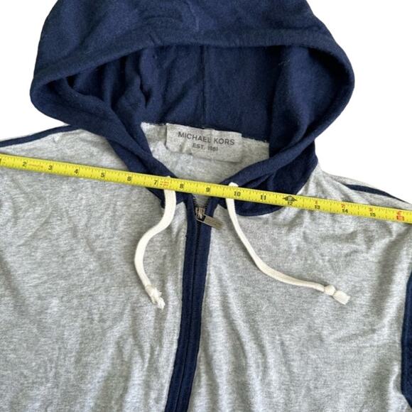 Michael Kors Men’s Nazy Blue/Gray Colorblock Zip-Up Hooded Super Soft Sweater - Picture 3 of 6